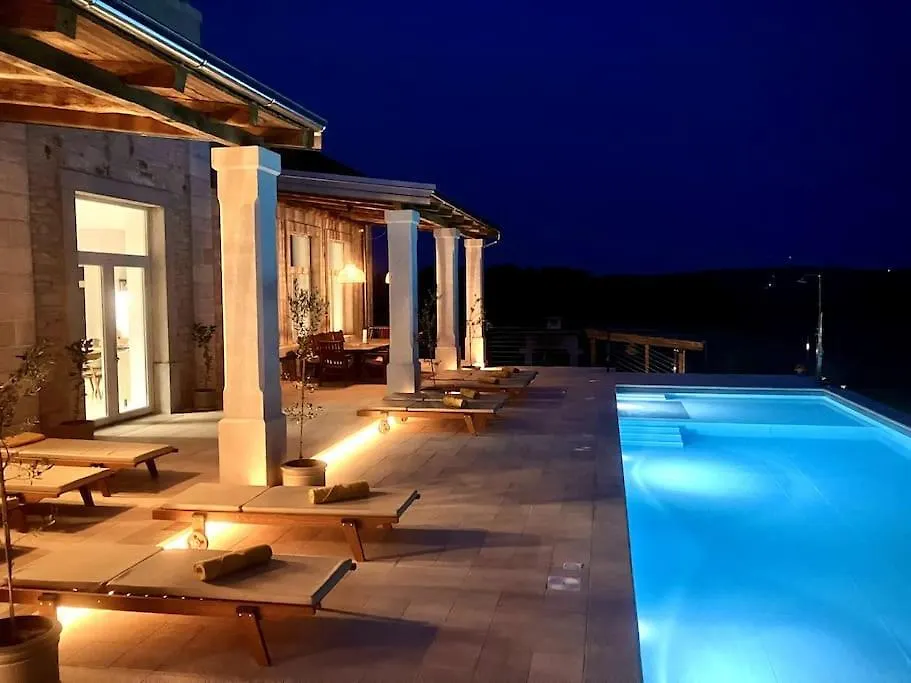 Villa Stara Skola Porec Croatia