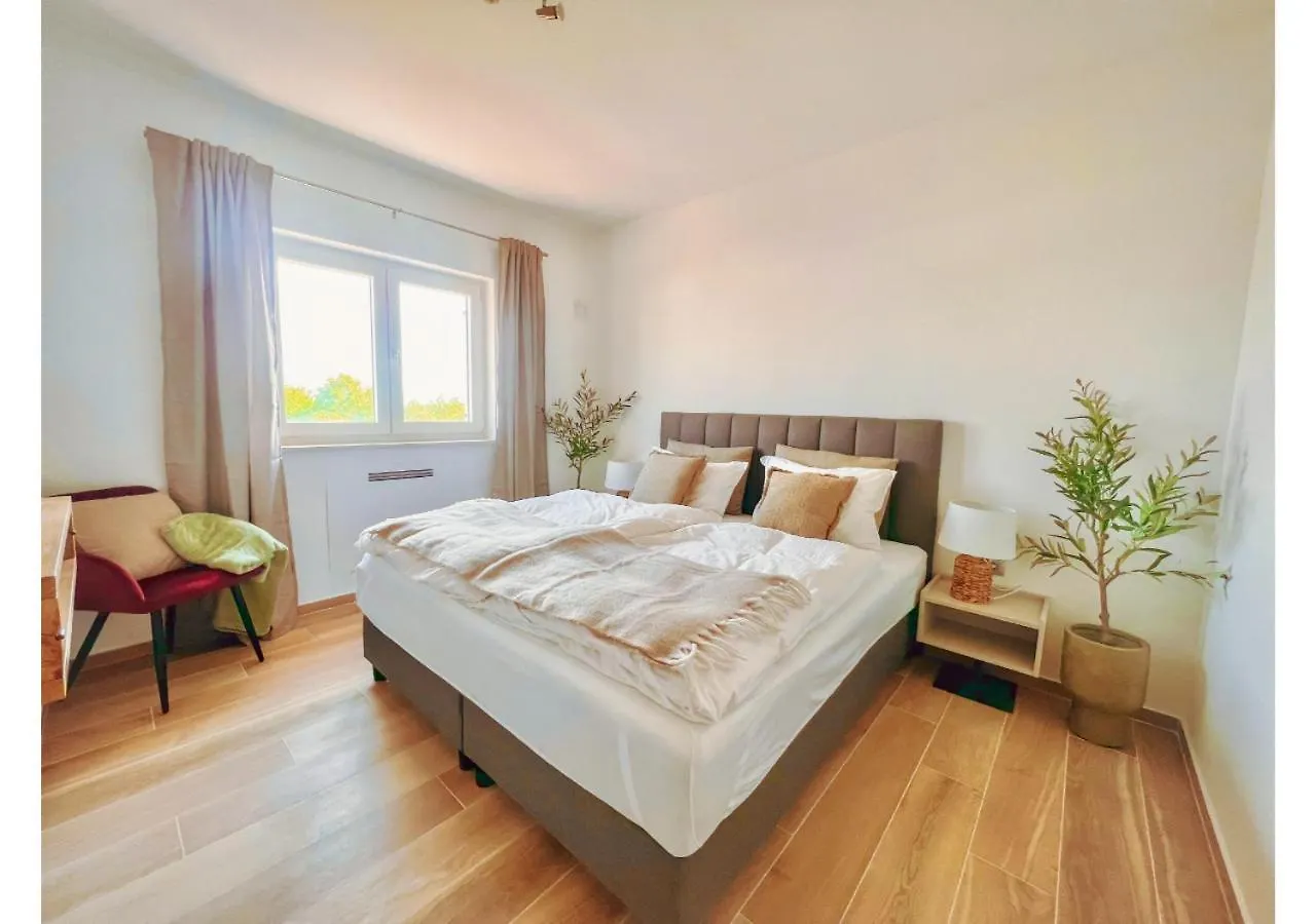 Villa Stara Skola Porec 0*,  Croatia